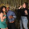 Beistle Cheers New Year Assortment NYE Party Pack Hi-Hats, 25 Tiaras, and 50 Foil 9” Horns, Gold Champagne Bubble Design, Headwear Accessories and Favors, One Size
